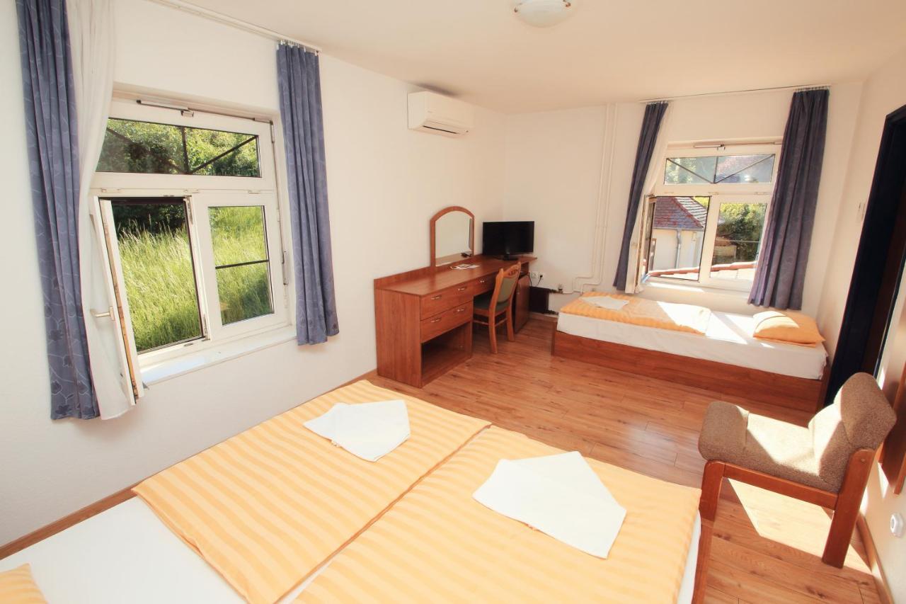 Aquilo Hotel Panorama Тихань Экстерьер фото