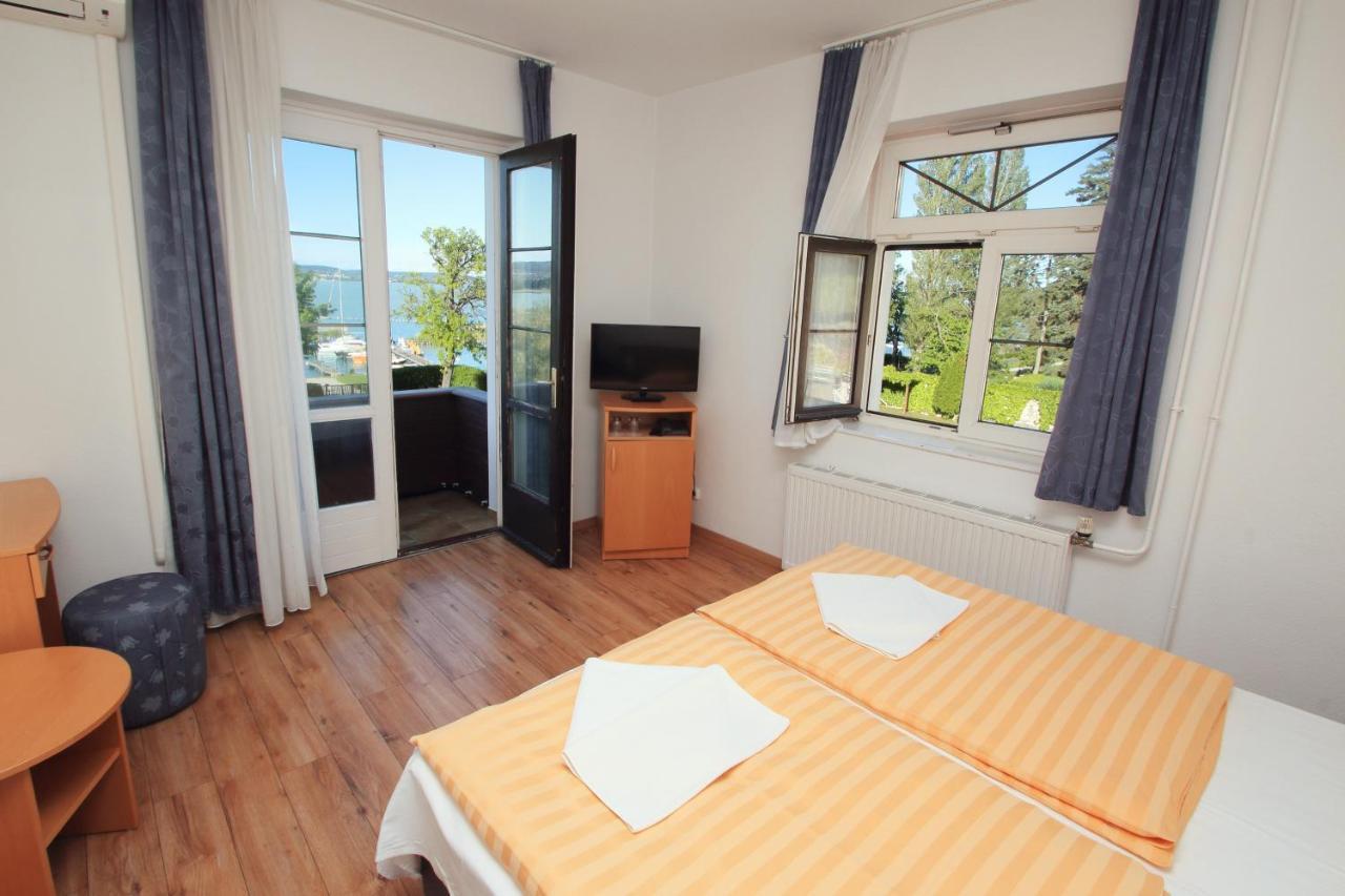 Aquilo Hotel Panorama Тихань Экстерьер фото