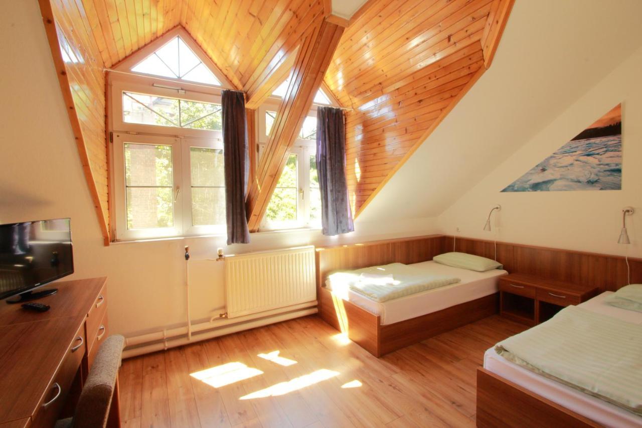 Aquilo Hotel Panorama Тихань Экстерьер фото