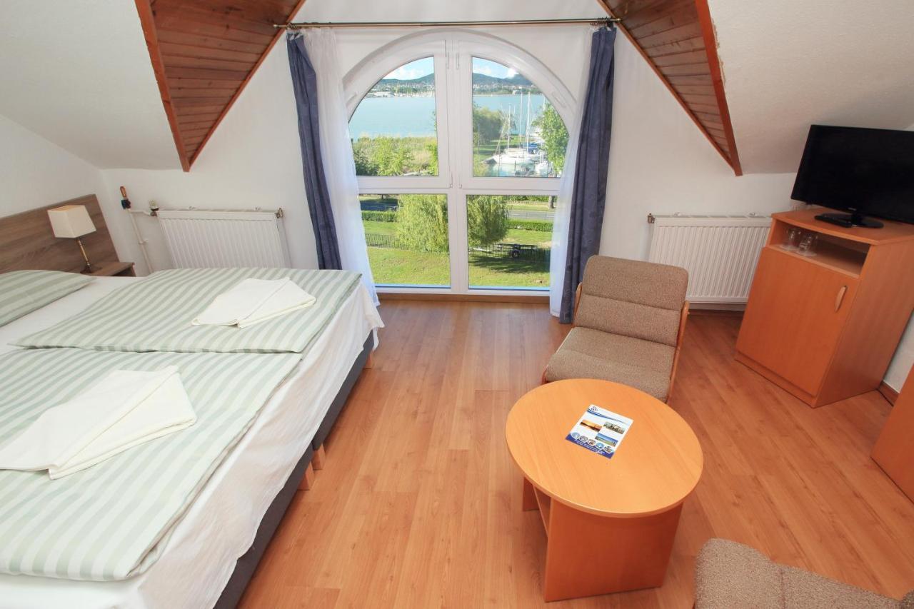 Aquilo Hotel Panorama Тихань Экстерьер фото