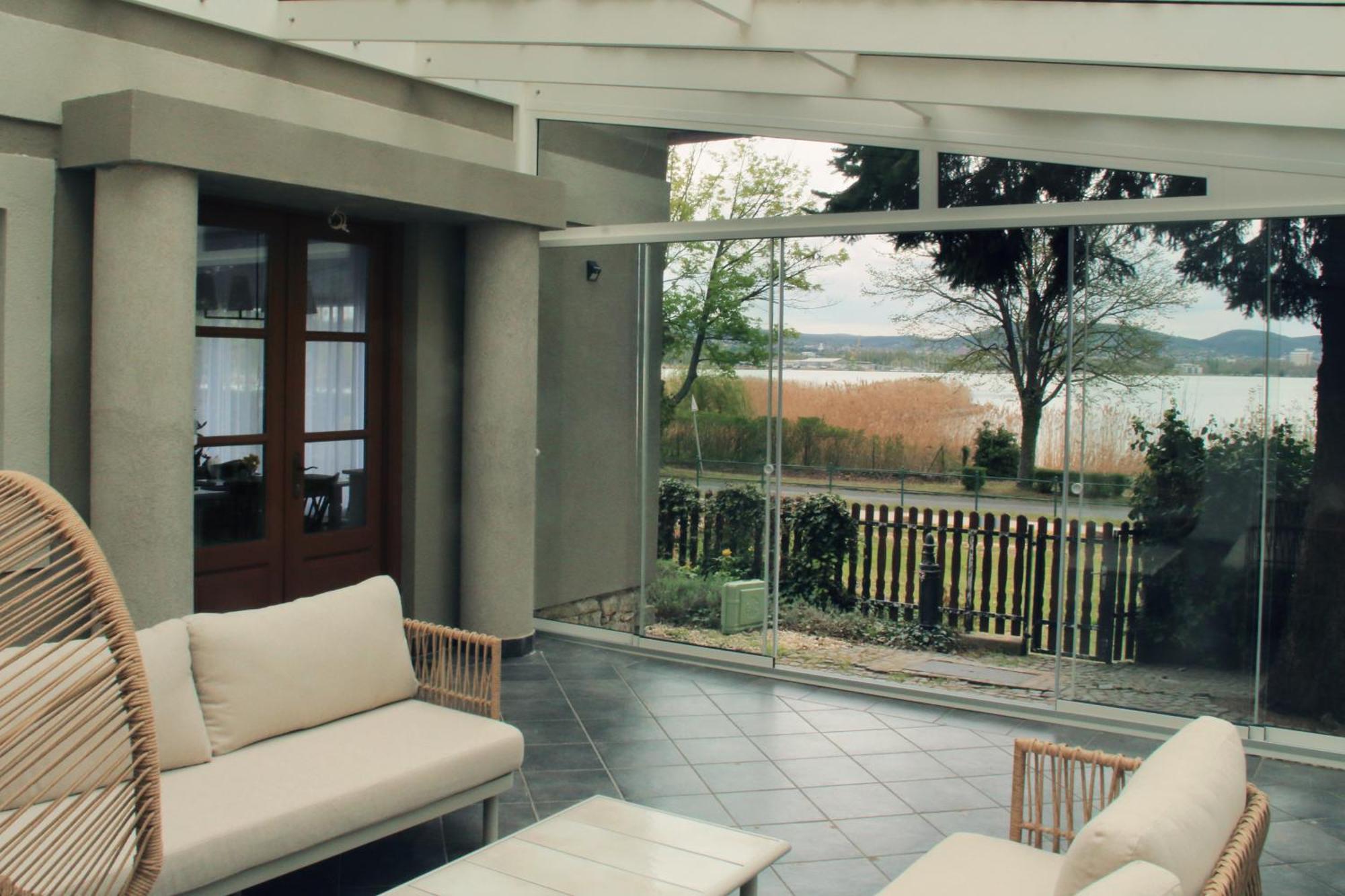 Aquilo Hotel Panorama Тихань Экстерьер фото